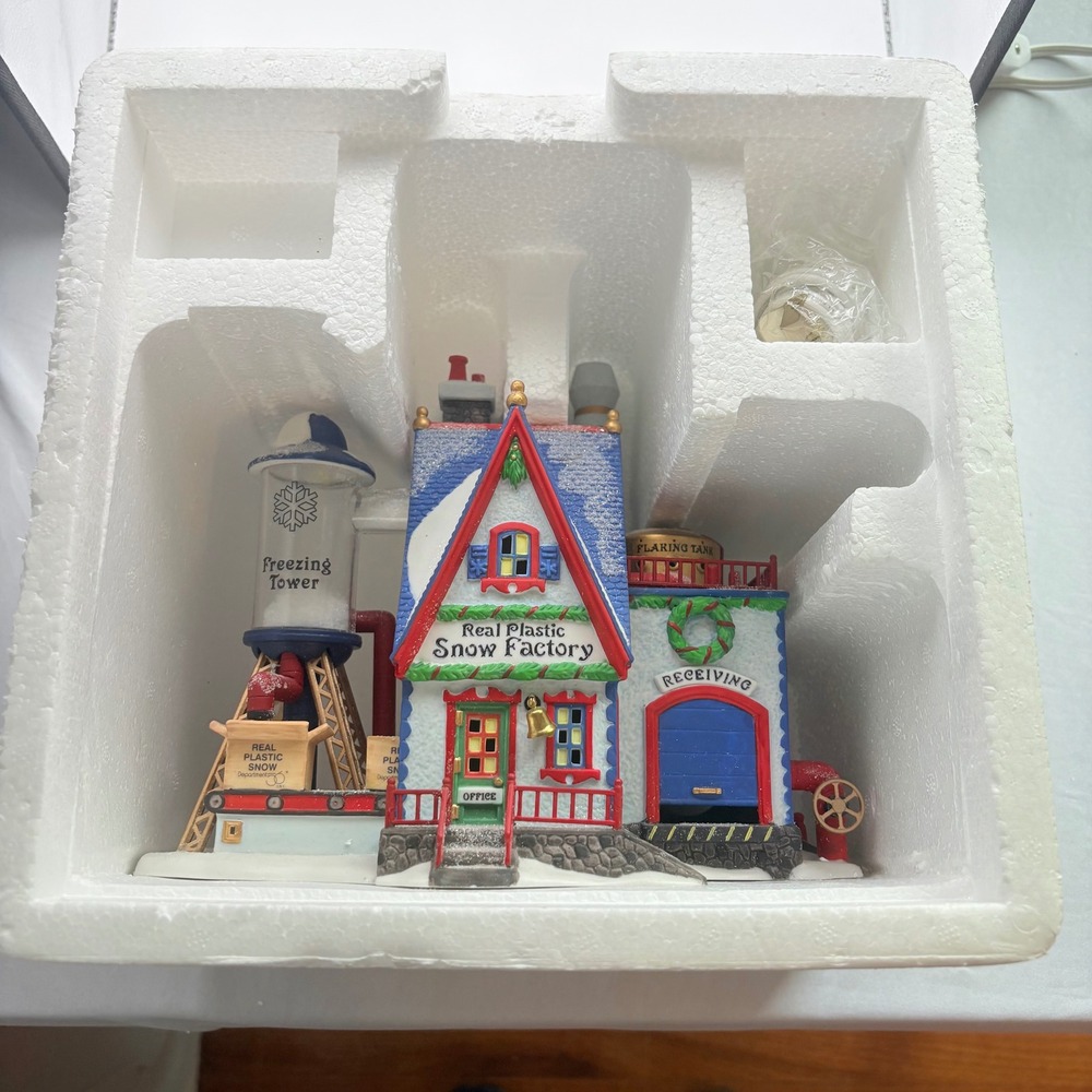 Department 56 North Pole Series Real Plastic Snow Factory White 56403 Village - Picture 6 of 10